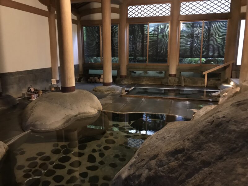 【伊豆・新井旅館】修善寺の登録有形文化財の宿　「天平風呂」