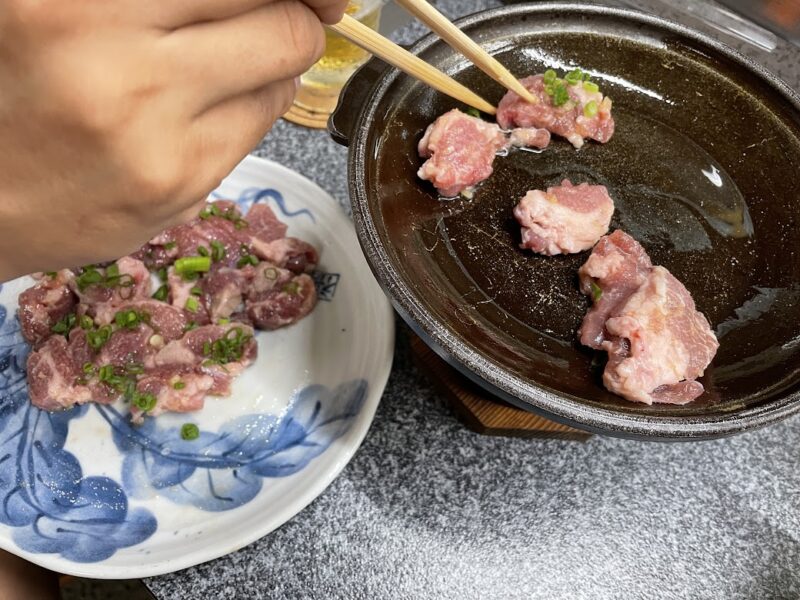 下田・太鼓判　豚タン鉄板焼き　900円