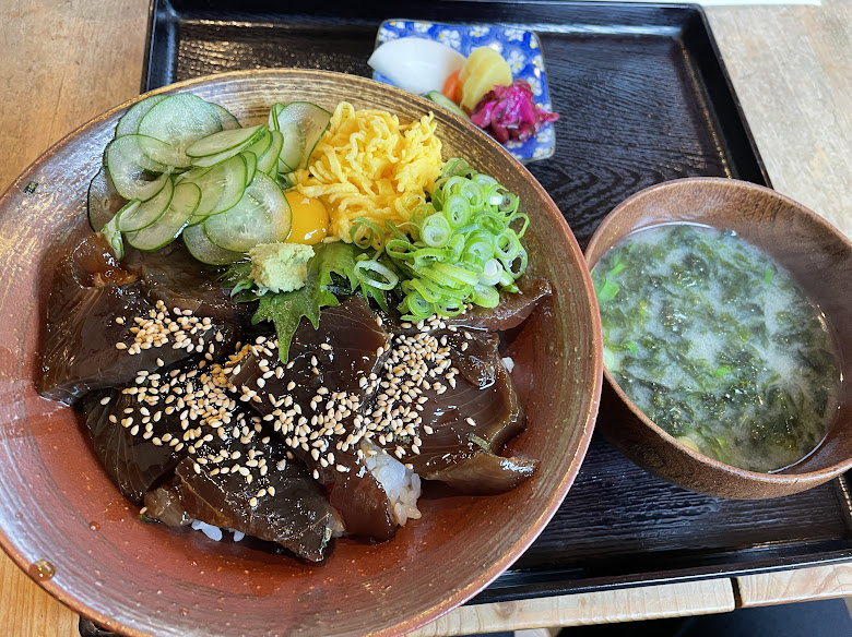 【西伊豆町・やぶ誠】黄金丼￥1,100