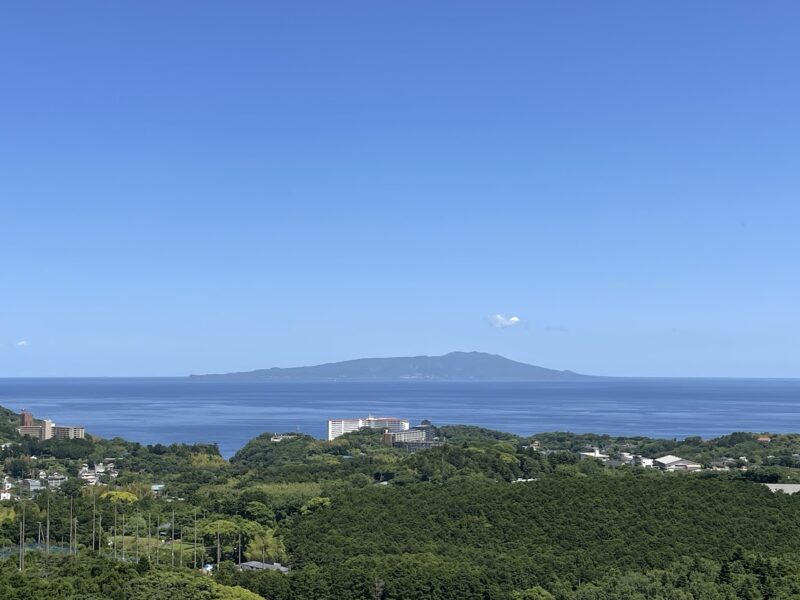 熱川サンシティ　景色　伊豆大島