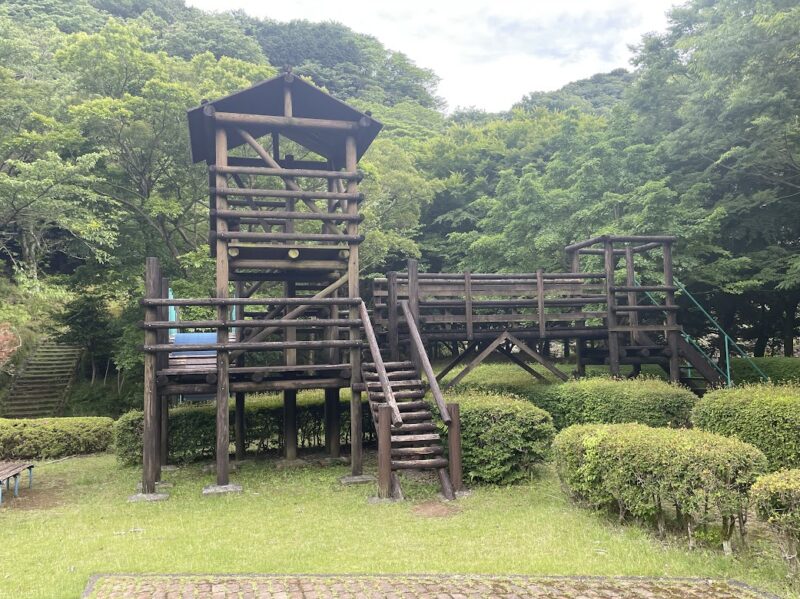 【伊東・おくの公園】松川湖の奥　遊具