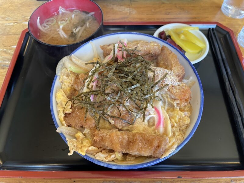 【喫茶・食堂 やまふじ】宇佐美駅前　かつ丼