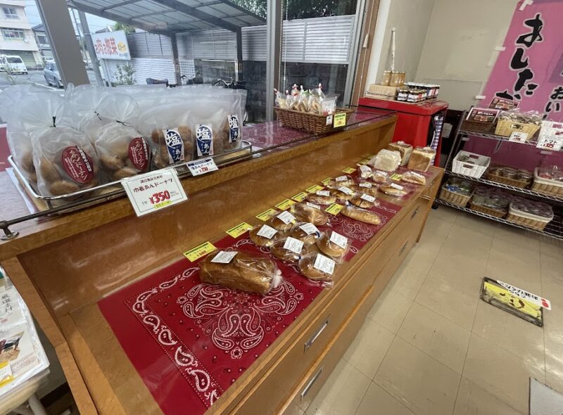 【伊豆の国市・セントーサ】美味しいお肉をゲットせよ♪〈ちゅんころもちブログ〉パン売り場